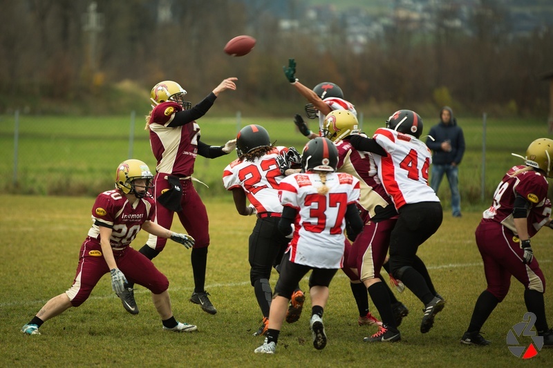 201711111_Hammers@Patriots_Ladies078